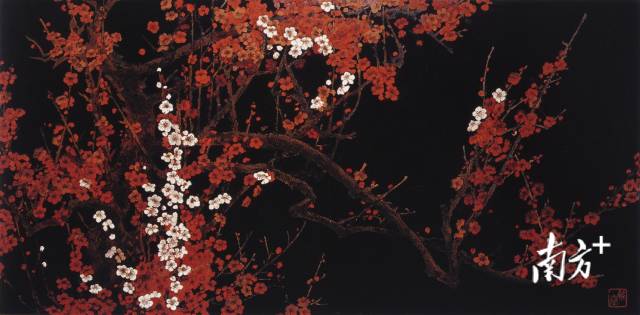 著名漆画家蔡克振作品《报春》。