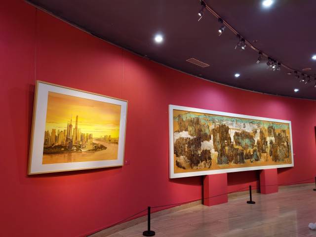 “伟大征程  时代画卷——庆祝中国共产党成立100周年美术作品展”展览现场。