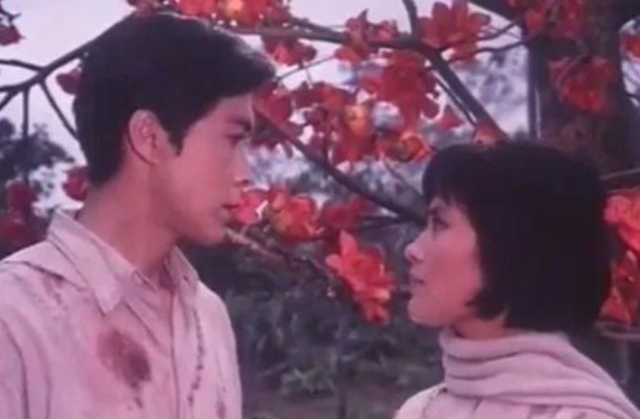 1980年电影版《刑场上的婚礼》剧照。